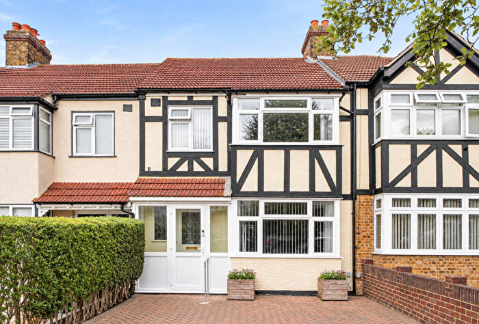 3 Bedroom Terraced House For Sale In Church Hill Road, Cheam, Sutton, SM3