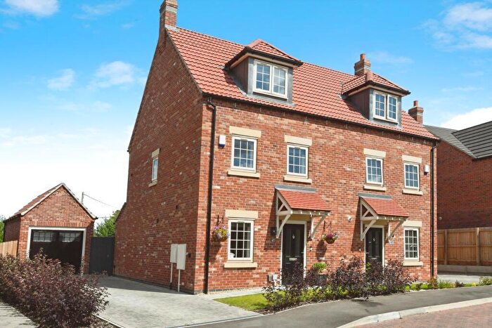 3 Bedroom Semi-Detached House To Rent In The Fields, Washingborough, Lincoln, LN4