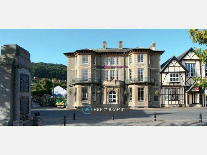 2 Bedroom Flat To Rent In The Knighton Hotel, Knighton, LD7