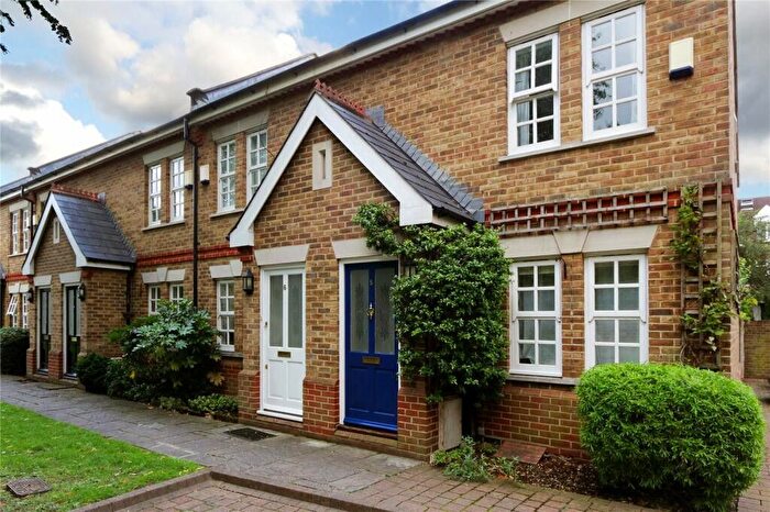 2 Bedroom Terraced House To Rent In Meredith Mews, Brockley Road, London, SE4