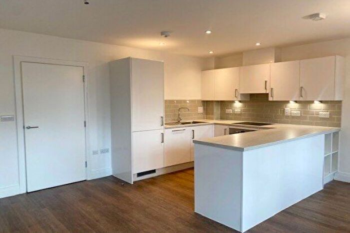 2 Bedroom Flat To Rent In Carey Lane, Waterlooville, PO7