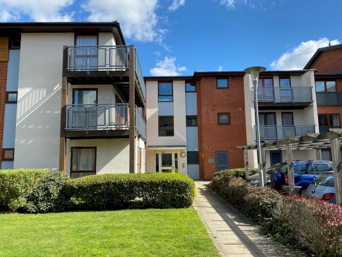 1 Bedroom Flat To Rent In Harry Close, Croydon, CR0