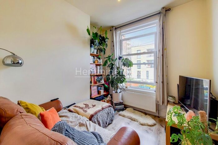 1 Bedroom Flat To Rent In St Thomas's Road, Finsbury Park, N4