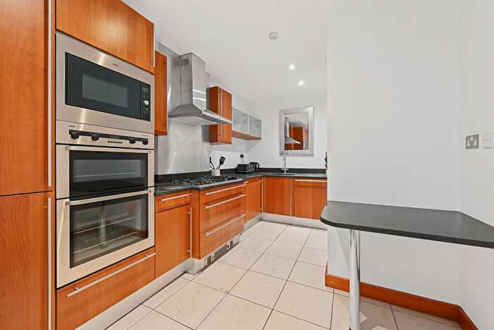 2 Bedroom Apartment To Rent In The Pavilion Apartments, St Johns Wood Road, NW8