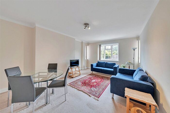 2 Bedroom Flat For Sale In Fitzjohns House, Fitzjohns Avenue, Hampstead, London, NW3