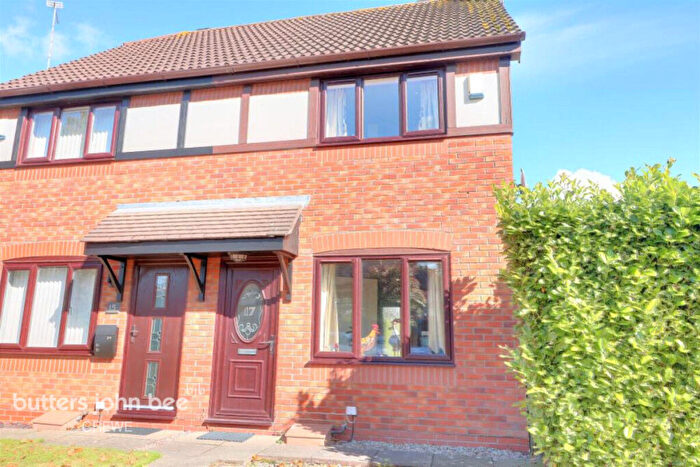 2 Bedroom Semi-Detached House To Rent In Blenheim Gardens, Winsford, CW7