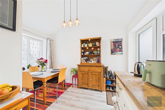 2 Bedroom Bungalow For Sale In Seymour Road, Trowbridge, BA14