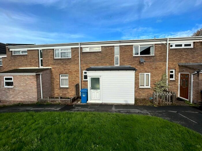 3 Bedroom Terraced House To Rent In Winscombe, Bracknell, Berkshire, RG12
