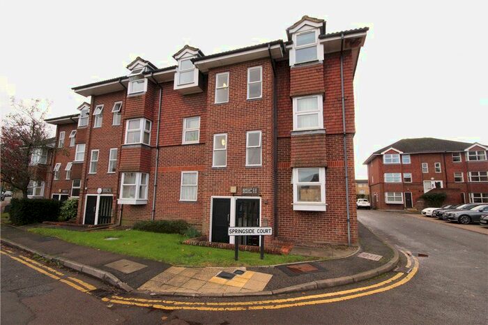 1 Bedroom Flat To Rent In Josephs Road, Guildford, Surrey, GU1