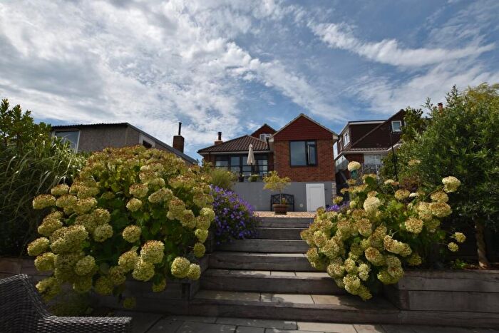 4 Bedroom Bungalow To Rent In Mill Hill Drive, Shoreham By Sea, BN43