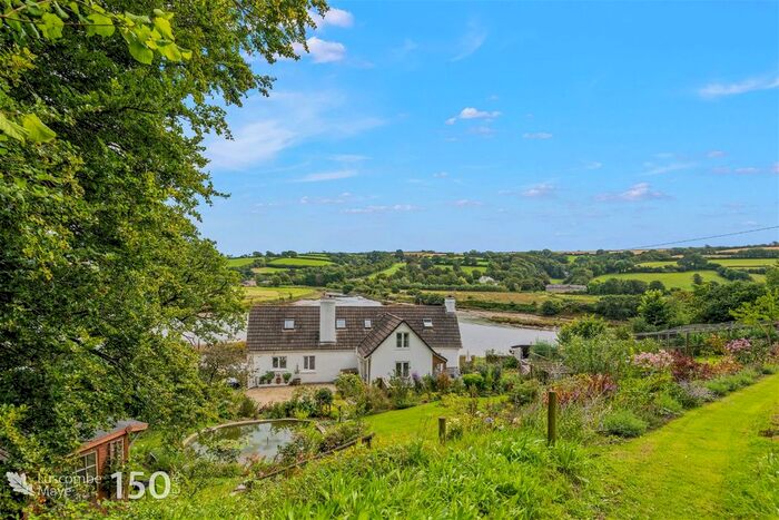 4 Bedroom Detached House For Sale In Aveton Gifford, Kingsbridge, TQ7