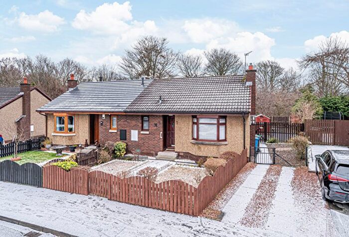 1 Bedroom Semi-Detached Bungalow For Sale In Veronica Crescent, Kirkcaldy, KY1