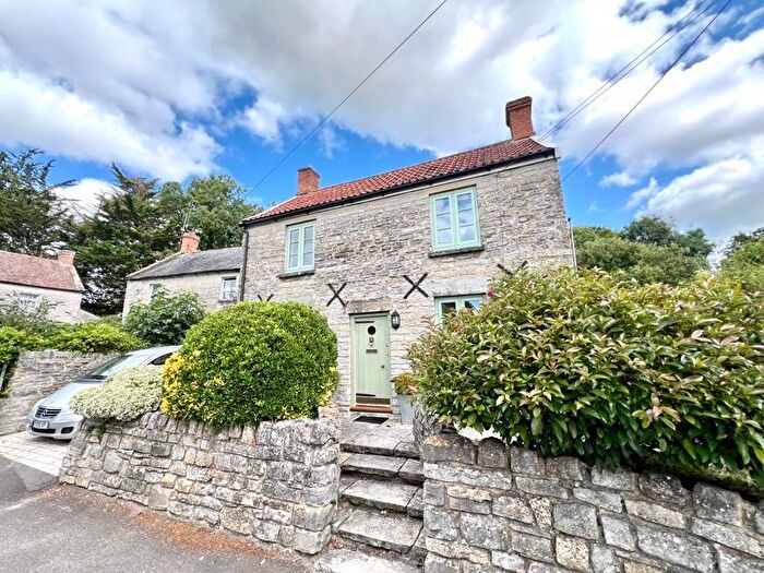 3 Bedroom Detached House For Sale In Langport Road, Long Sutton, Langport, TA10