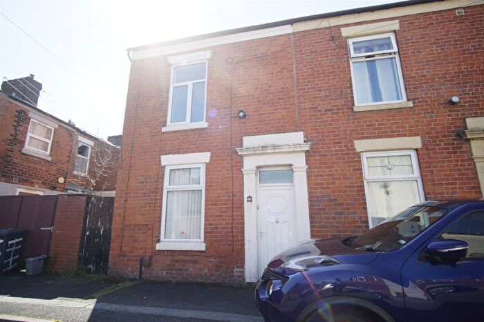 2 Bedroom End Of Terrace House To Rent In Alexandra Street, Preston, PR1