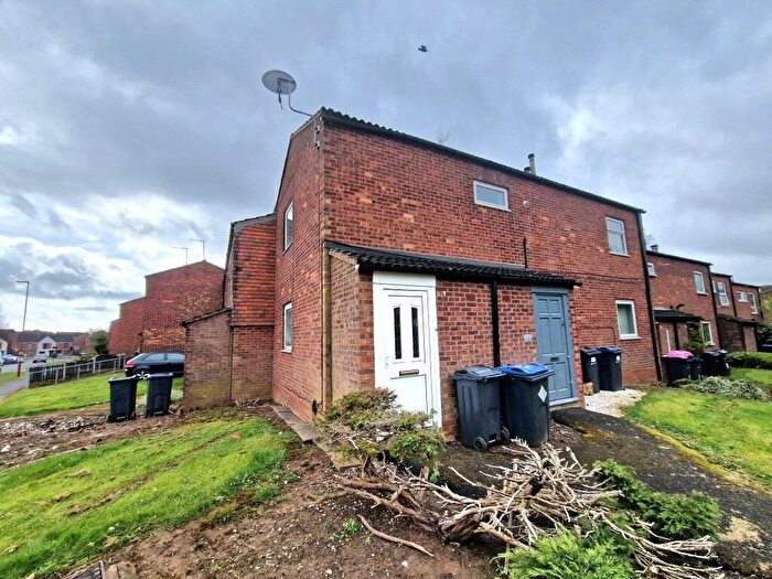 1 Bedroom Maisonette For Sale In Sherwood Walk, Rubery, Rednal, Birmingham, B45