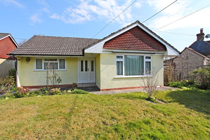 2 Bedroom Bungalow For Sale In Edgebridge, Mere, BA12