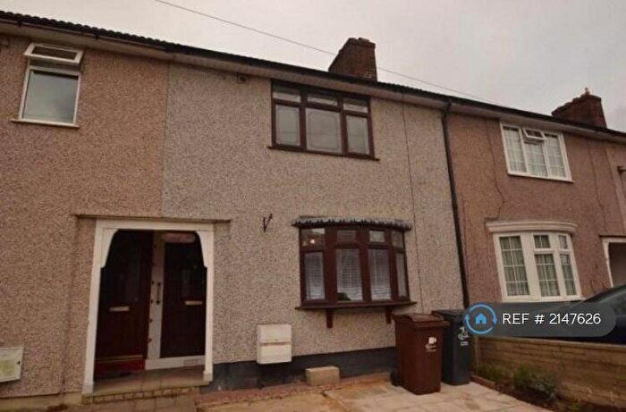 2 Bedroom Terraced House To Rent In Ivyhouse Road, Dagenham, RM9