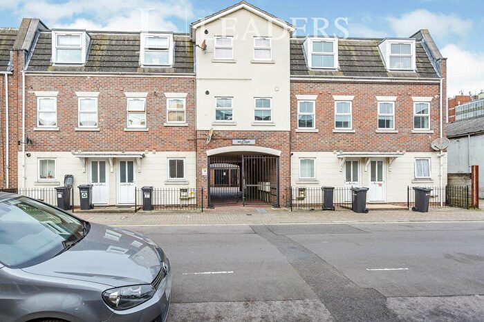 1 Bedroom Apartment To Rent In Claremont Road, Southsea, PO1