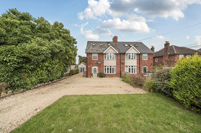 5 Bedroom Semi-Detached House For Sale In West Coker Road, Yeovil, Somerset, BA20