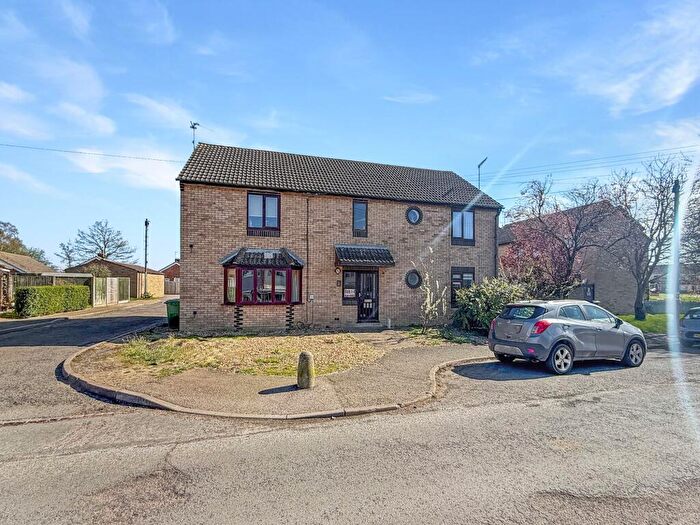 1 Bedroom Flat For Sale In Park House, Park Road, Ramsey., PE26