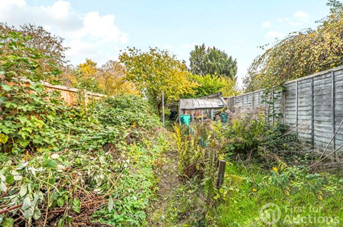 3 Bedroom Terraced House For Sale In Greys Hill, Henley-on-Thames, Oxfordshire, RG9