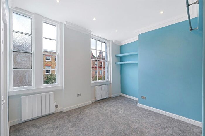 Studio To Rent In John Street, Bloomsbury, WC1N