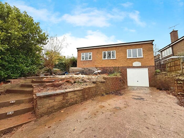 2 Bedroom House To Rent In The Crescent, Woodthorpe, Nottingham, NG5