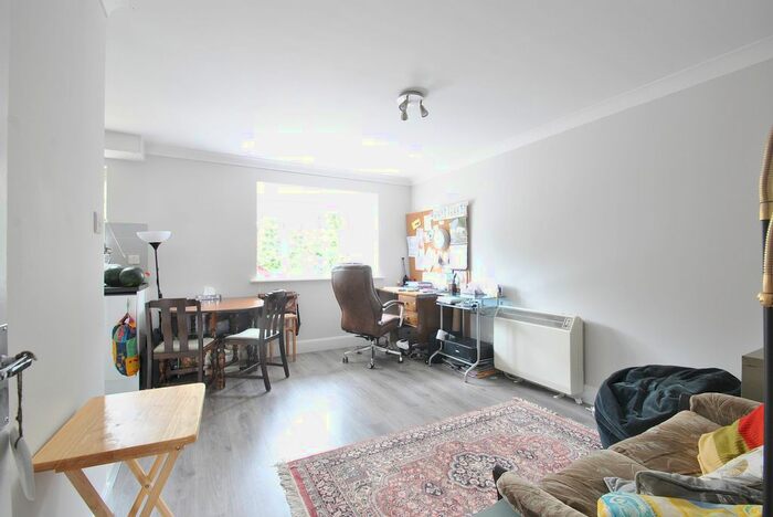 1 Bedroom Flat To Rent In Scammell Way, Watford, WD18