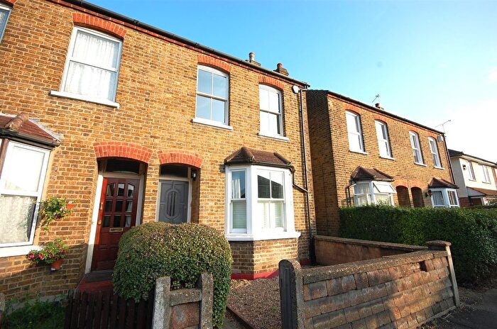 3 Bedroom Property To Rent In Waterloo Road, Uxbridge, Middlesex, UB8