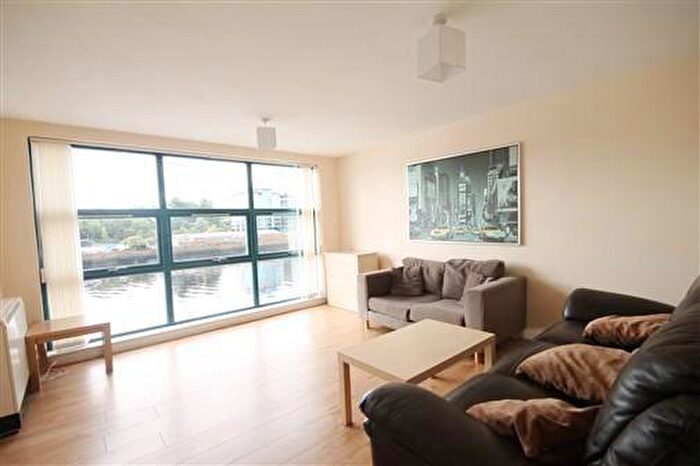 2 Bedroom Apartment To Rent In Mariners Wharf, Newcastle Quayside, NE1