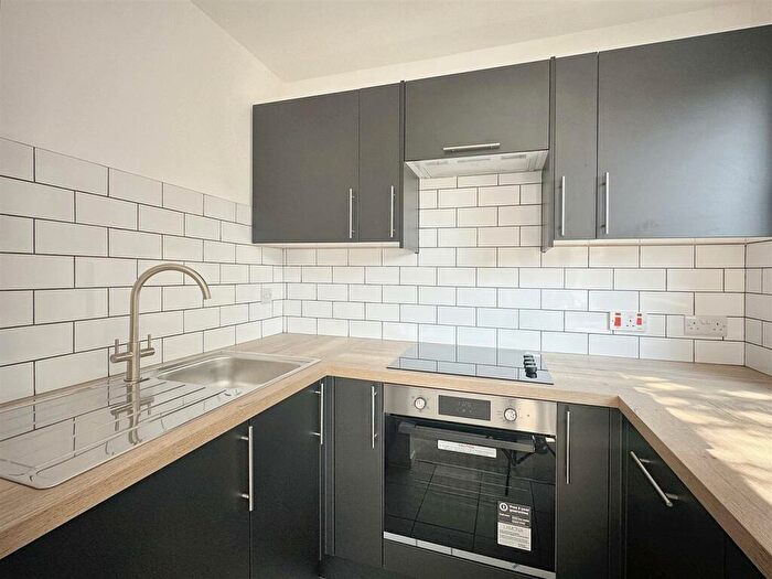 House To Rent In Glenda Court, Norwich, NR5