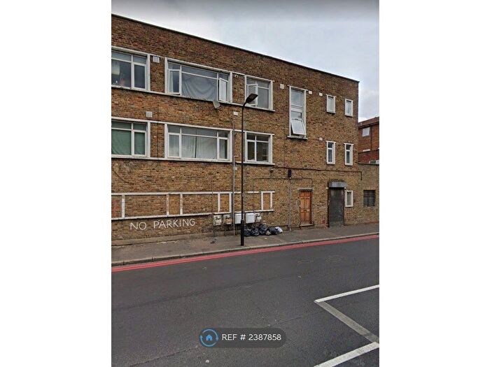 2 Bedroom Flat To Rent In London, London, E2