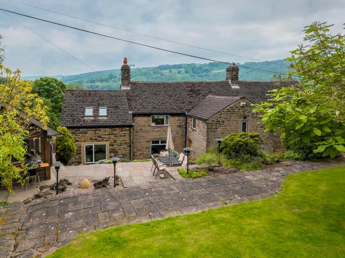 4 Bedroom Detached House For Sale In Upper Padley, Grindleford, Hope Valley, S32