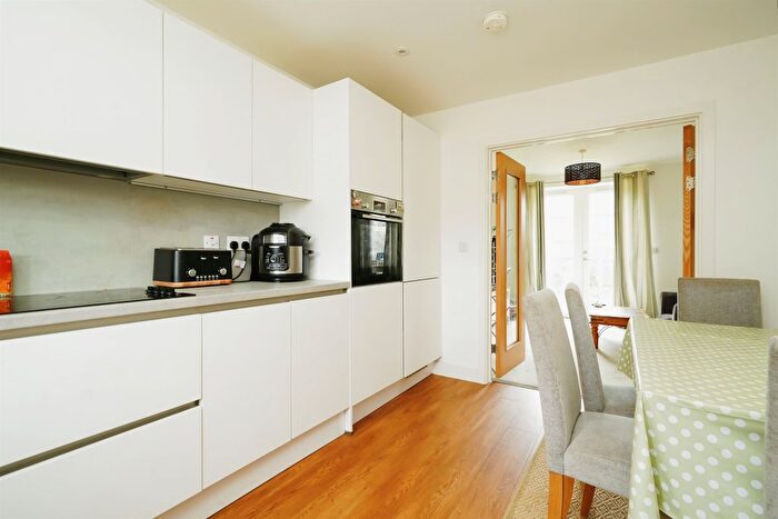 2 Bedroom End Of Terrace House For Sale In Blueberry Drive, Bicester, OX27