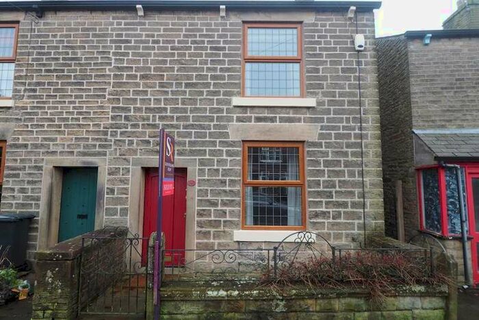 2 Bedroom Cottage To Rent In Laneside Road, New Mills, High Peak, Derbyshire, SK22