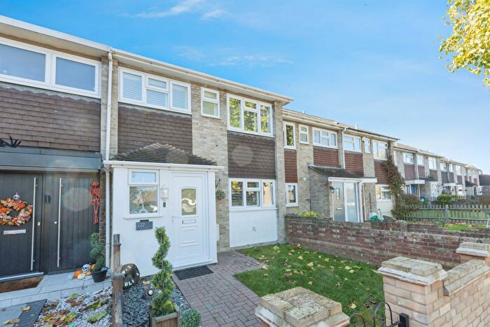 4 Bedroom Terraced House For Sale In Church Road, West Kingsdown, Sevenoaks, TN15