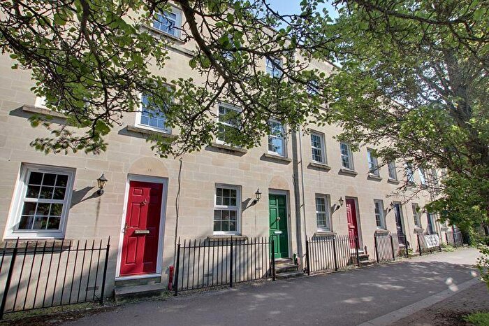 3 Bedroom Terraced House To Rent In Union Street, Trowbridge, BA14