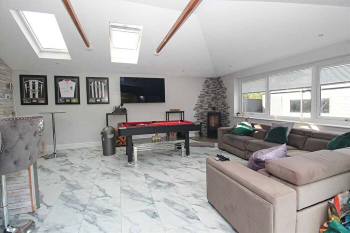 5 Bedroom Detached House For Sale In Whitehill Road, Cramlington, NE23