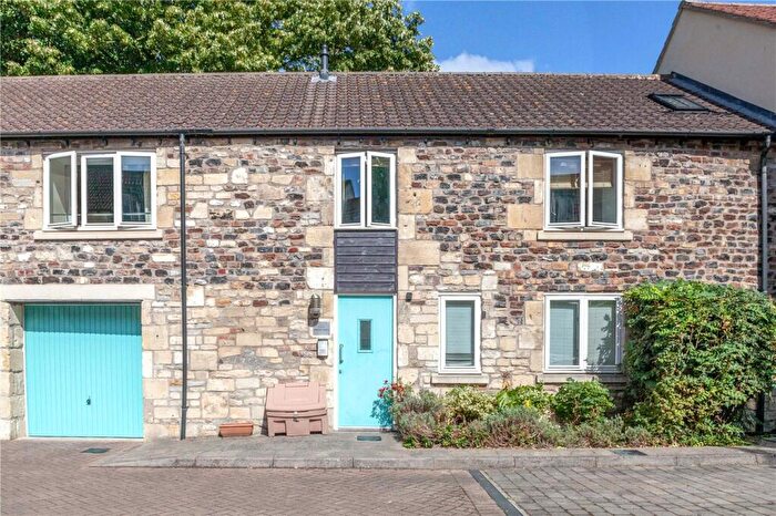 Studio To Rent In Upper Bristol Road, Bath, Somerset, BA1