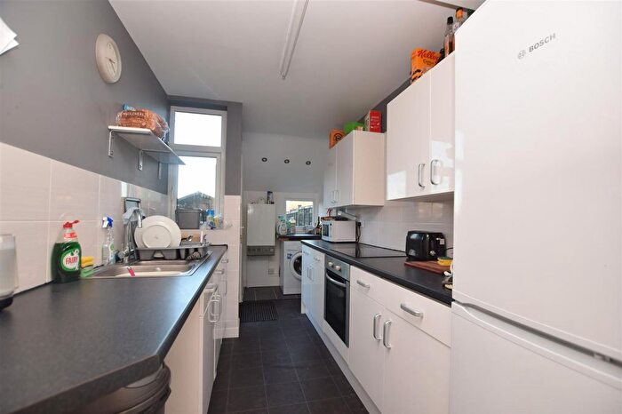 4 Bedroom Terraced House To Rent In Filton Avenue, Filton, BS34