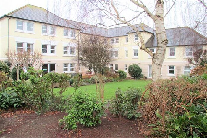 1 Bedroom Flat To Rent In Barum Court, Barnstaple, EX32