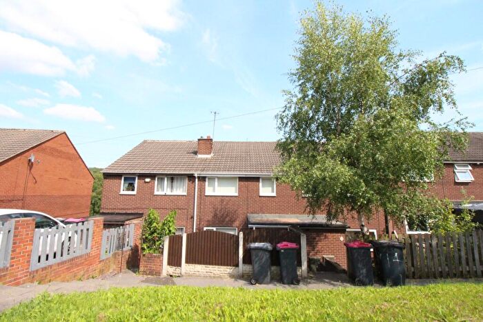 3 Bedroom Terraced House To Rent In Highlow View, Brinsworth, Rotherham, S60