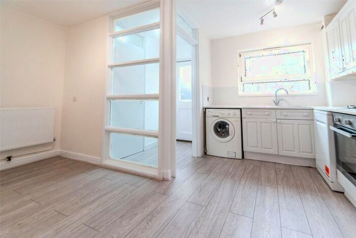 4 Bedroom House To Rent In Tansley Close, London, N7