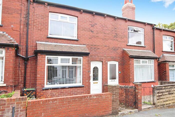 2 Bedroom Terraced House For Sale In Overdale Terrace, Leeds, LS15