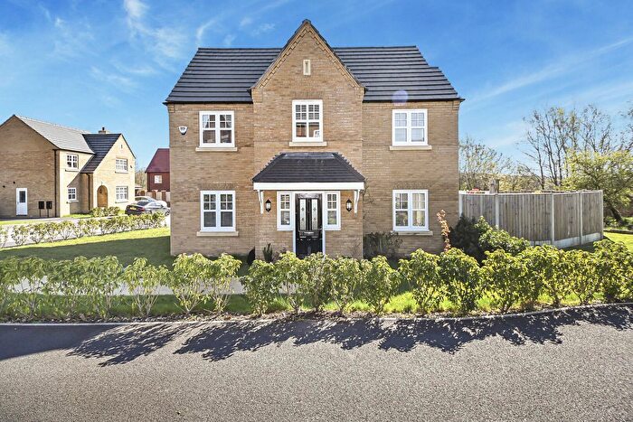 4 Bedroom Detached House For Sale In Moss Green Close, Standish, WN6