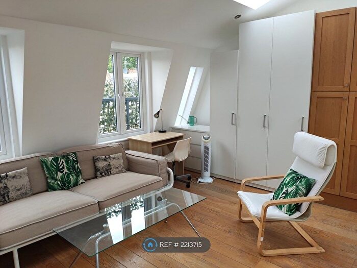 2 Bedroom Flat To Rent In Southerton Road, Hammersmith, W6