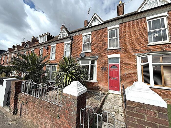 2 Bedroom Terraced House For Sale In Longfleet Road, Poole, BH15