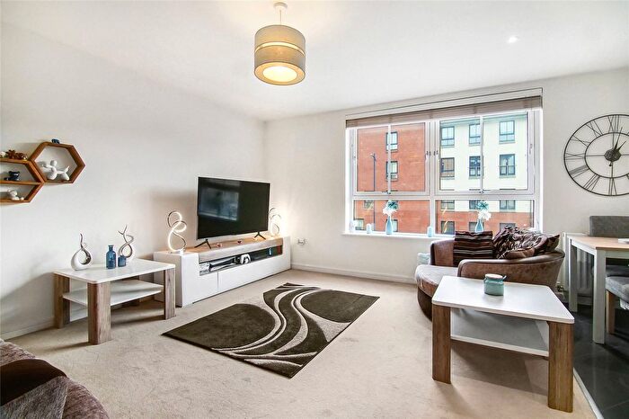2 Bedroom Flat For Sale In Richmond Park Terrace, Glasgow, Glasgow City, G5