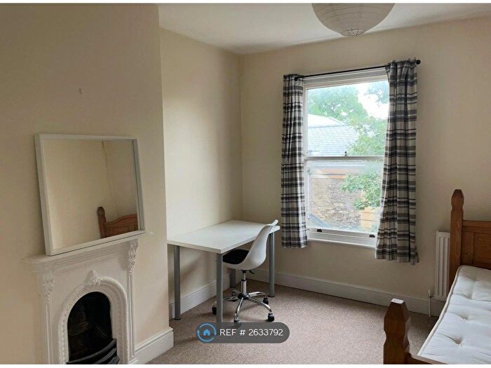 4 Bedroom Terraced House To Rent In Fishponds Road, Fishponds, Bristol, BS16