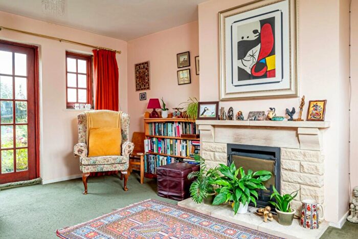 3 Bedroom Cottage For Sale In Chedworth, Cheltenham, GL54